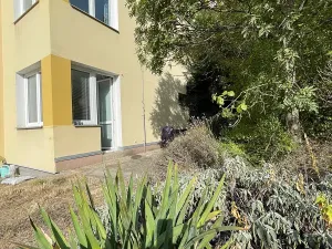 Prodej bytu 1+1, Praha, U plynárny, 37 m2