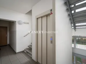 Prodej bytu 2+kk, Praha - Letňany, Tupolevova, 62 m2