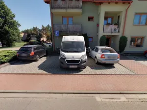Dražba garážového stání, Slavkov u Brna, Polní, 14 m2