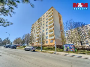 Prodej bytu 2+1, Plzeň - Doubravka, Hrádecká, 63 m2