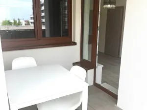 Pronájem bytu 3+kk, Praha - Dolní Měcholupy, Kardausova, 98 m2