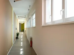 Pronájem kanceláře, Hradec Králové, Pospíšilova, 79 m2