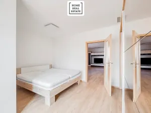 Prodej bytu 3+kk, Praha - Libeň, Nad Rokoskou, 77 m2