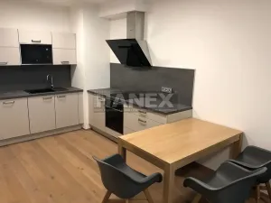 Prodej bytu 2+kk, Praha - Košíře, Naskové, 52 m2