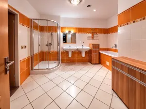 Pronájem bytu 3+1, Hlučín, Mírové náměstí, 127 m2