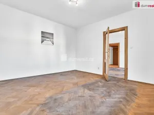 Prodej bytu 4+1, Karlovy Vary - Rybáře, Rohová, 86 m2