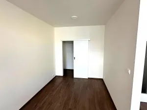 Pronájem bytu 1+kk, Praha - Libeň, U Rokytky, 39 m2
