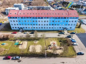 Prodej bytu 2+1, Milovice, Topolová, 66 m2