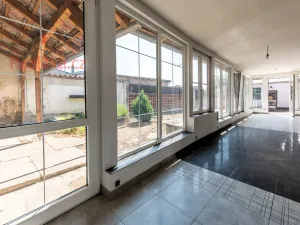 Pronájem obchodního prostoru, Kly - Krauzovna, 300 m2