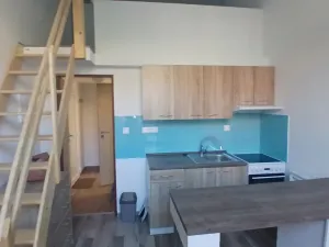 Pronájem bytu 1+kk, Brno - Královo Pole, Skácelova, 34 m2