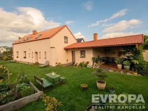 Prodej rodinného domu, Bezvěrov - Chudeč, 180 m2