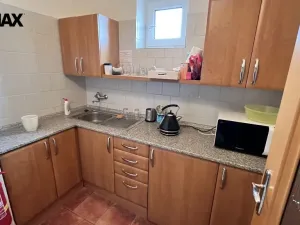 Pronájem kanceláře, Pelhřimov, Krasíkovická, 70 m2
