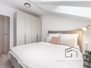 Prodej bytu 2+kk, Praha - Libeň, Pod Labuťkou, 40 m2