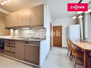 Pronájem bytu 3+1, Zlín - Prštné, K. Světlé, 64 m2