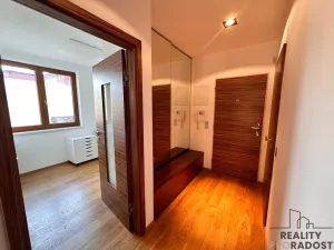 Prodej bytu 3+kk, Olomouc, Chválkovická, 83 m2