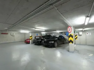 Pronájem bytu 4+kk, Praha - Holešovice, Komunardů, 196 m2