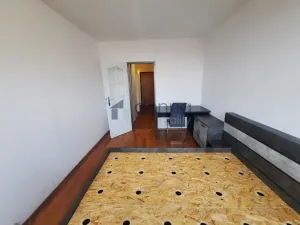 Pronájem bytu 2+kk, Praha, Brandlova, 47 m2