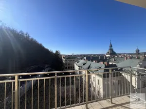 Pronájem bytu 4+kk, Karlovy Vary, Svahová, 111 m2