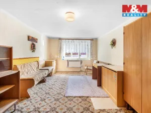 Prodej rodinného domu, Spomyšl, 350 m2