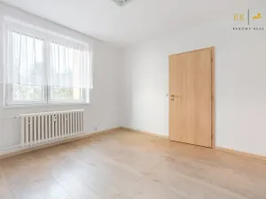 Prodej bytu 3+1, Brno, Krymská, 70 m2