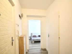 Prodej bytu 1+1, Milovice - Mladá, Višňová, 42 m2