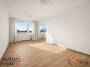 Prodej bytu 3+1, Kladno - Kročehlavy, Na růžovém poli, 67 m2