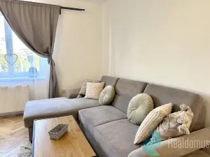 Pronájem bytu 1+1, České Budějovice, Pabláskova, 45 m2