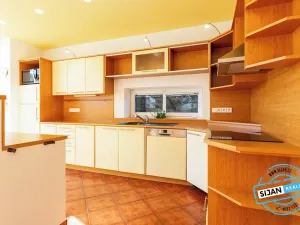 Prodej rodinného domu, Chvalíkovice, České školy, 180 m2