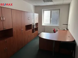 Pronájem kanceláře, Frýdek-Místek - Frýdek, Na Poříčí, 467 m2