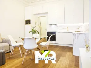 Pronájem bytu 2+kk, Praha - Karlín, Kaizlovy sady, 55 m2