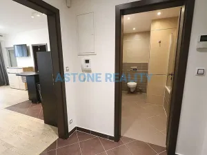 Pronájem bytu 2+kk, Praha - Žižkov, Olšanská, 59 m2