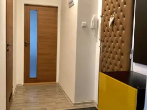 Pronájem bytu 2+kk, Praha - Veleslavín, Na Petřinách, 46 m2