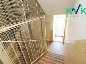 Prodej bytu 2+1, Chomutov, Březenecká, 61 m2