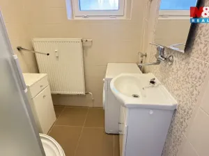 Pronájem bytu 2+1, Praha - Nusle, náměstí Hrdinů, 60 m2