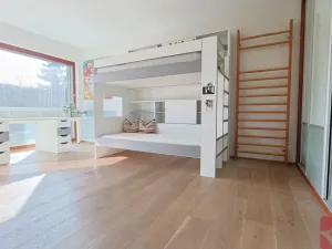 Prodej bytu 4+kk, Praha - Uhříněves, V bytovkách, 116 m2