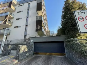 Pronájem garážového stání, Praha - Libeň, V mezihoří, 20 m2