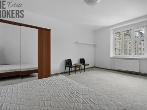 Prodej bytu 2+1, Praha - Žižkov, Ambrožova, 72 m2