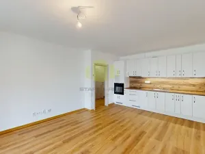 Pronájem bytu 2+kk, Olomouc, Topolová, 55 m2