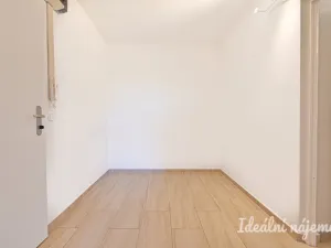 Pronájem bytu 3+1, Brno - Židenice, Čejkovická, 65 m2