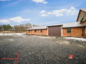 Pronájem skladu, Stěžery, 82 m2