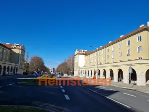 Pronájem komerční nemovitosti, Havířov - Město, Hlavní třída, 1 m2