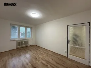 Pronájem bytu 2+1, Náměšť nad Oslavou, Husova, 50 m2