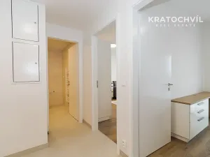 Pronájem bytu 2+kk, Praha - Strašnice, Na palouku, 50 m2