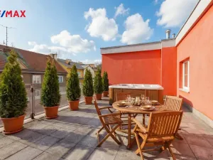 Prodej bytu 3+kk, Karlovy Vary, Jateční, 100 m2