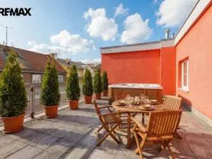 Prodej bytu 3+kk, Karlovy Vary, Jateční, 100 m2