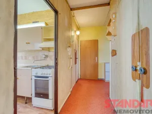 Prodej bytu 3+1, Holýšov, Pod Makovým vrchem, 66 m2