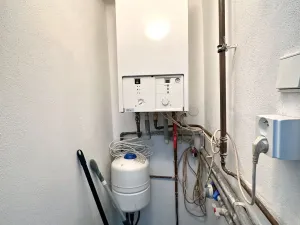 Pronájem bytu 2+1, Bor, náměstí Republiky, 57 m2