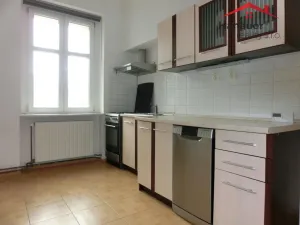 Pronájem bytu 3+1, Ústí nad Labem - Ústí nad Labem-centrum, Koněvova, 60 m2