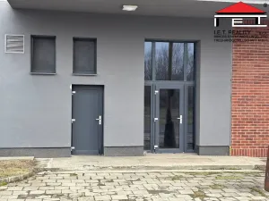 Pronájem skladu, Ostrava, Halasova, 785 m2