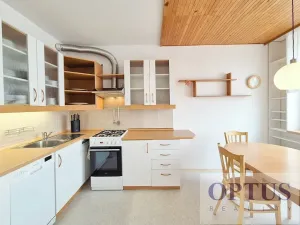 Pronájem bytu 4+1, Praha - Kobylisy, Chabařovická, 97 m2